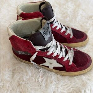 Golden Goose GGDB VCE 2.12 High-Top
Sneakers - Burgundy Red
Size: 35 US 5